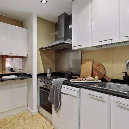 Апартаменты Medes - 2 Bedrooms In Sant Gervasi