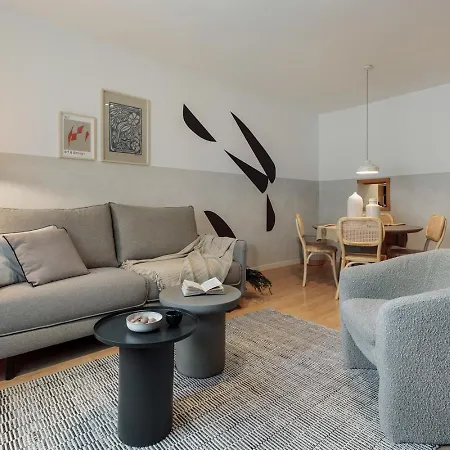Medes - 2 Bedrooms In Sant Gervasi Apartament Barcelona
