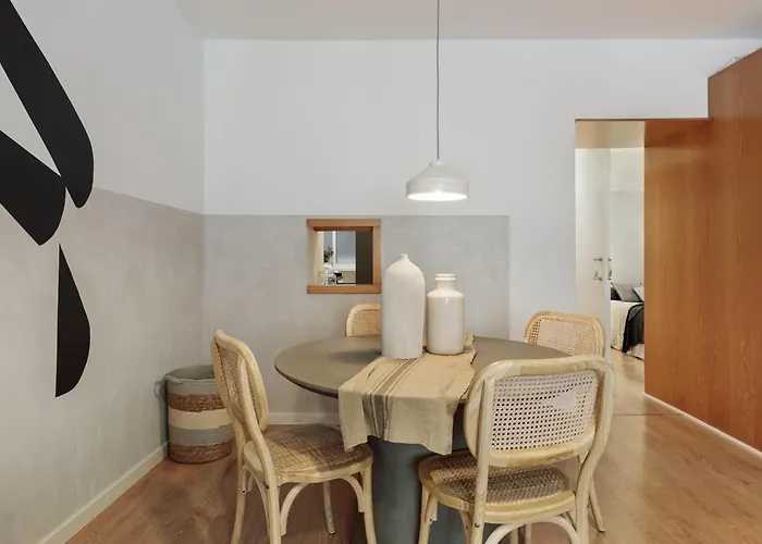 Medes - 2 Bedrooms In Sant Gervasi * Барселона