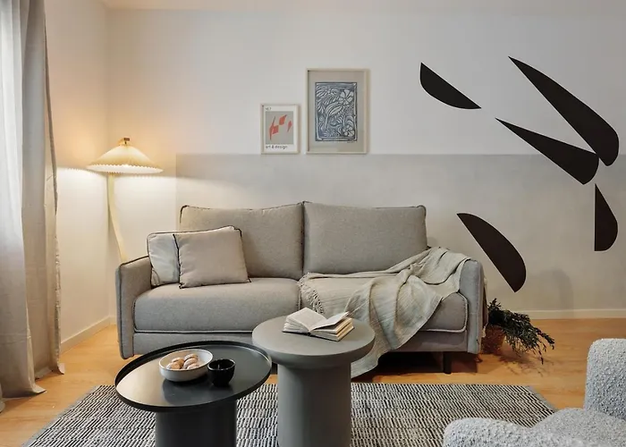 Medes - 2 Bedrooms In Sant Gervasi Апартаменты *